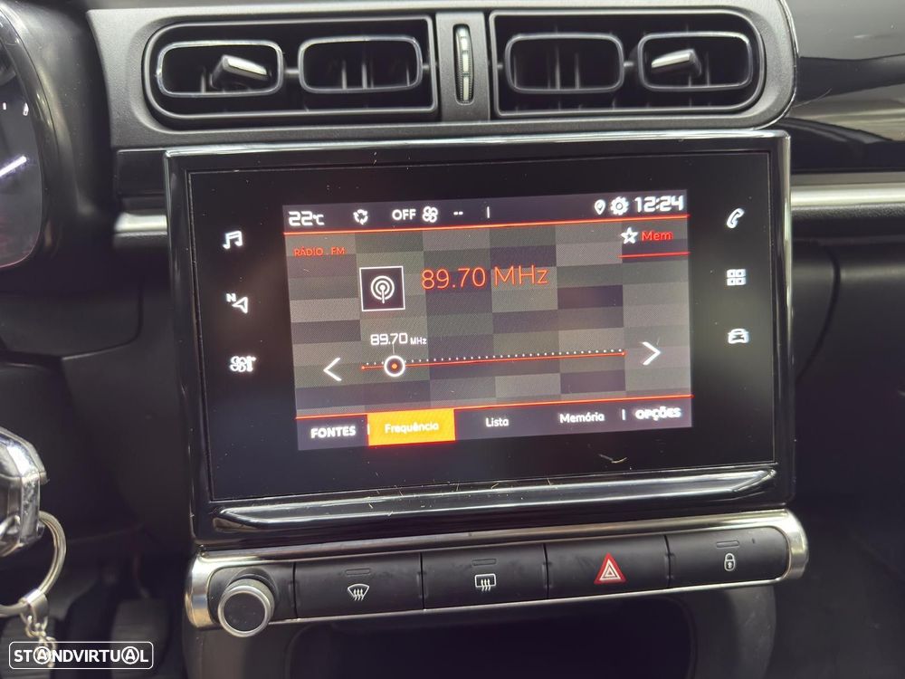 Citroën C3 1.2 PureTech Shine - 16