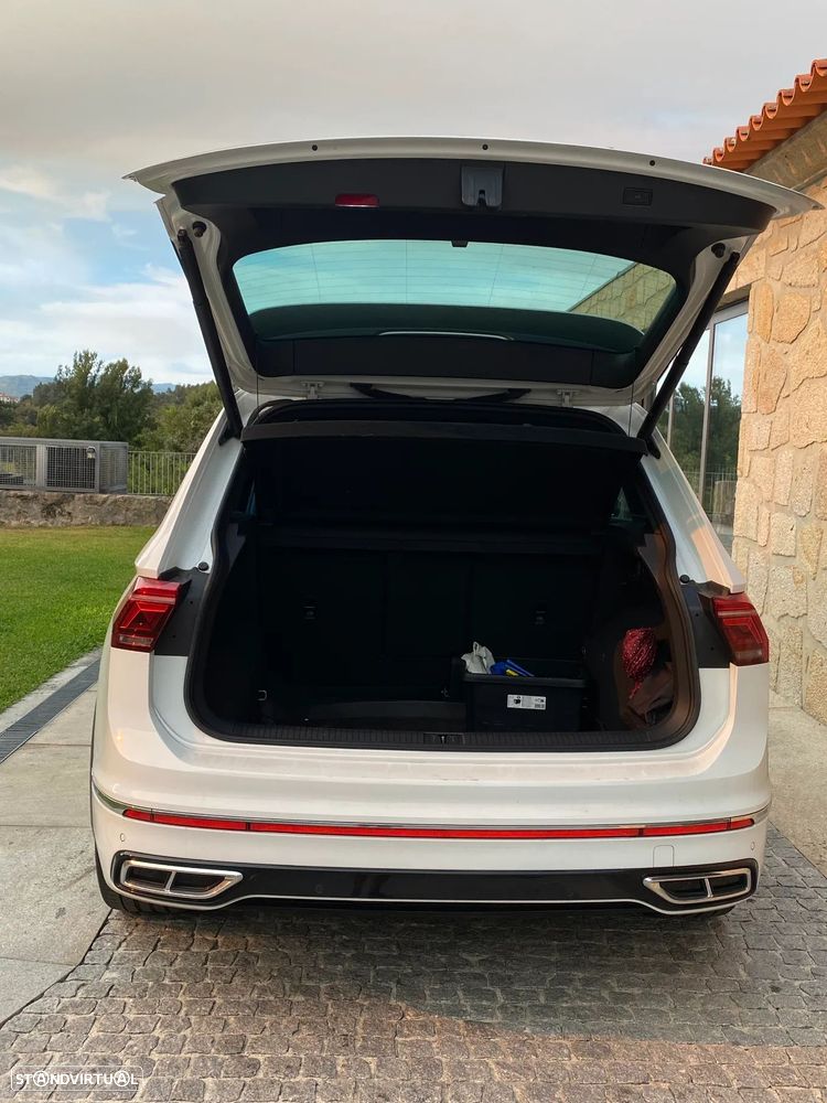 VW Tiguan 2.0 TDI R-Line DSG - 1