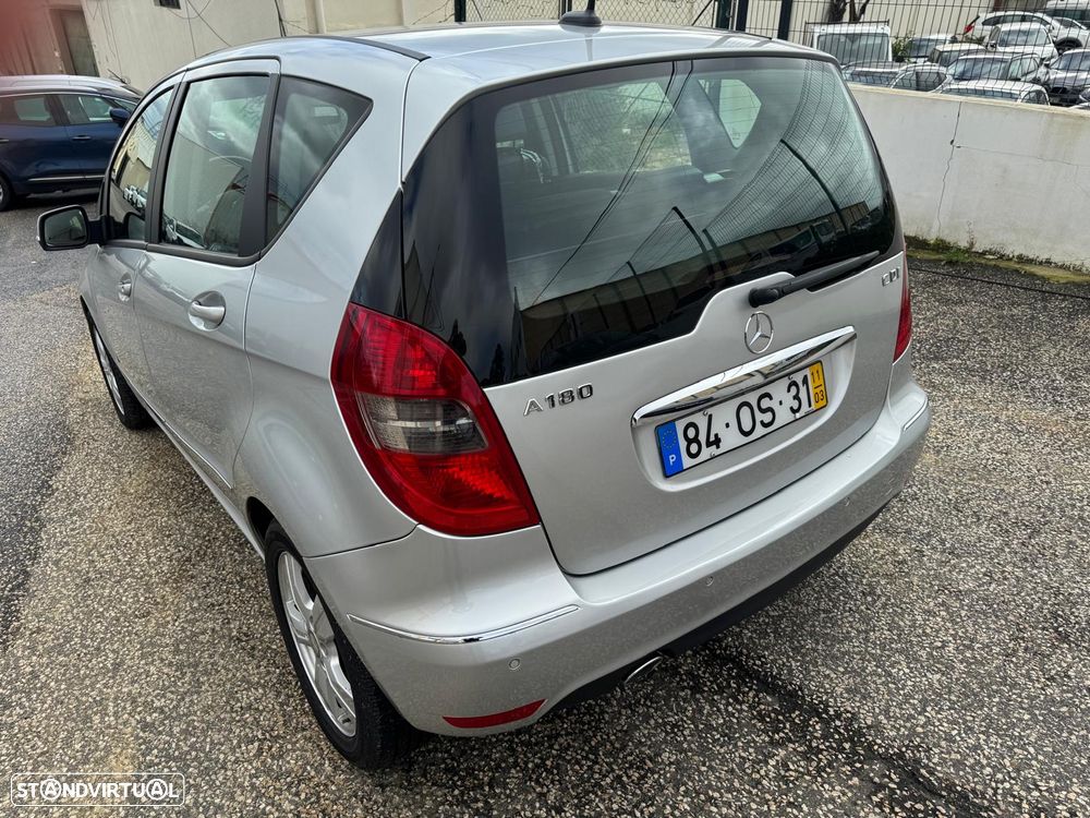 Mercedes-Benz A 180 Limousine - 10