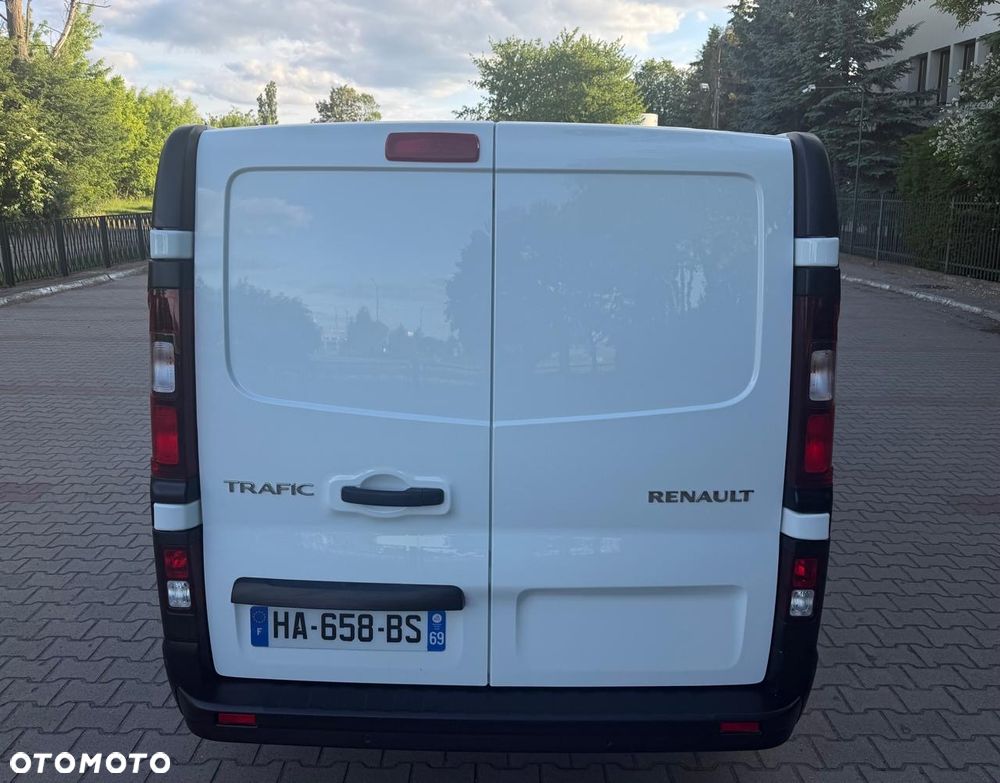 Renault Trafic - 13
