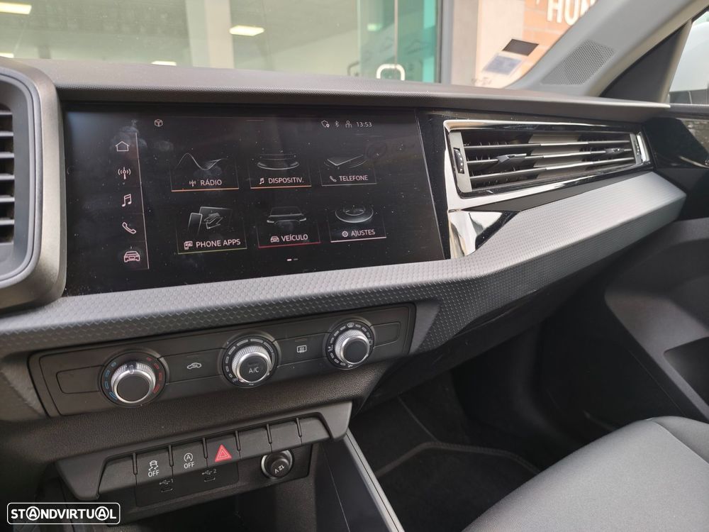 Audi A1 Sportback 25 TFSI Advanced - 31