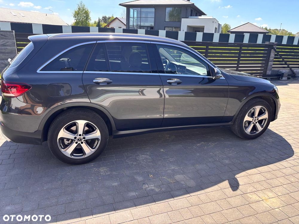 Mercedes-Benz GLC 300 4-Matic - 5