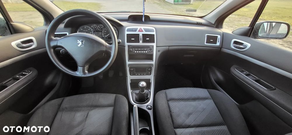 Peugeot 307 1.6 HDi - 10