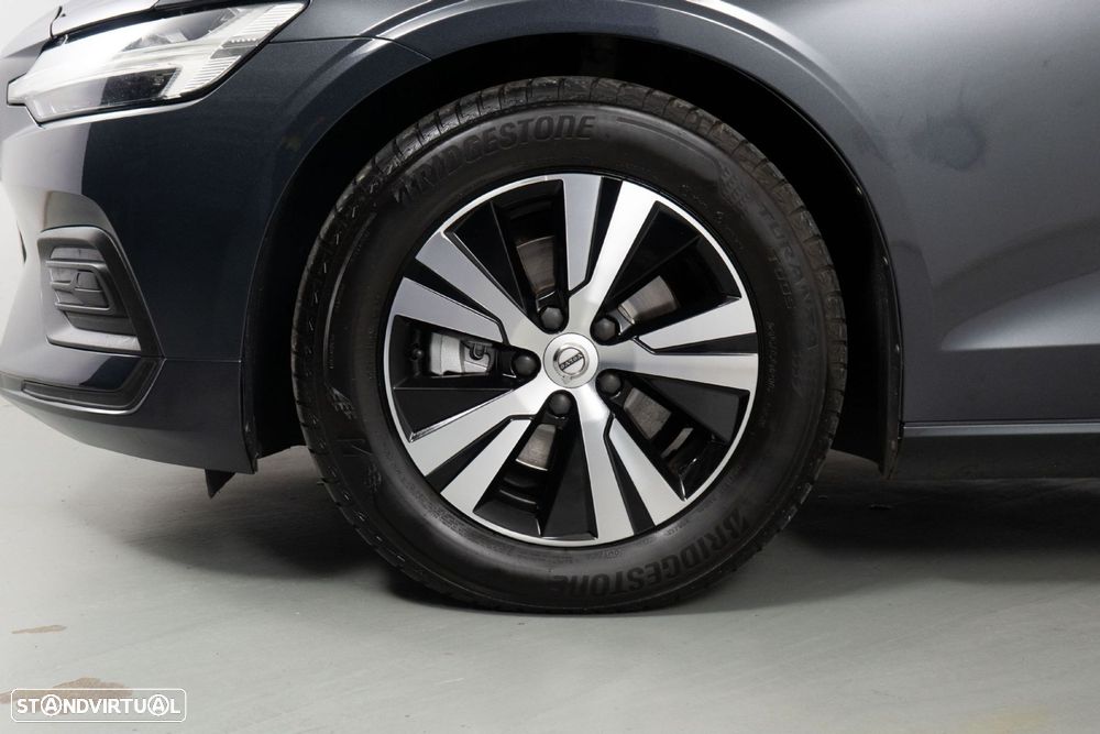 Volvo V60 2.0 D3 Momentum - 17