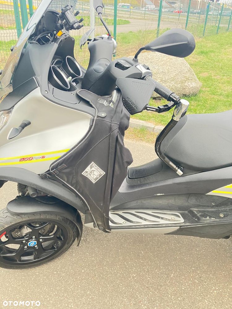 Piaggio MP-3 - 16