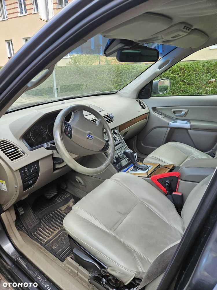 Volvo XC 90 - 3