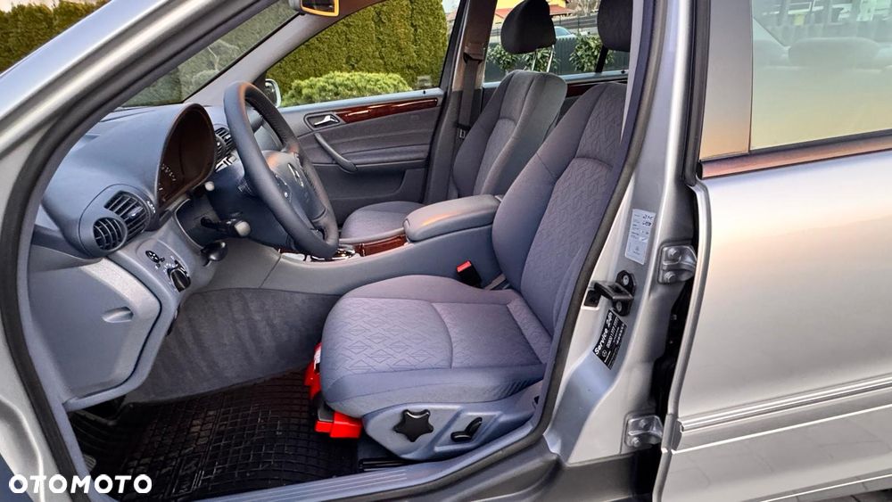 Mercedes-Benz Klasa C - 9