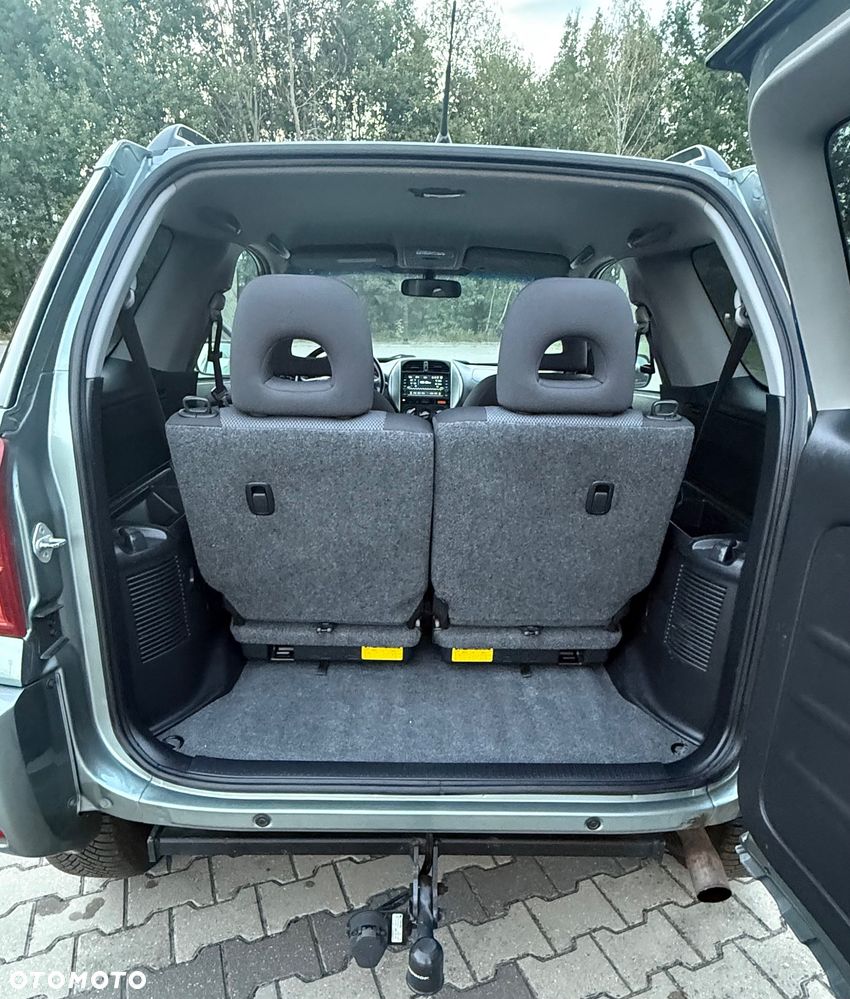 Toyota RAV4 - 22
