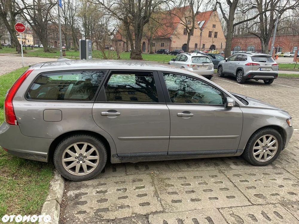 Volvo V50