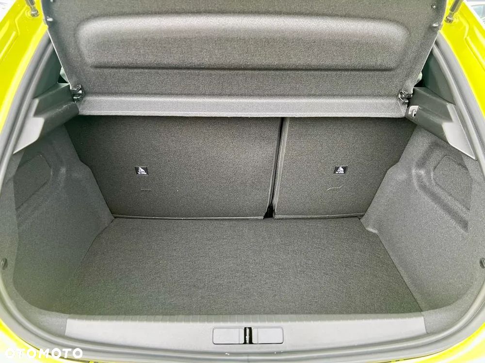 Peugeot 208 1.2 mHEV Allure - 8