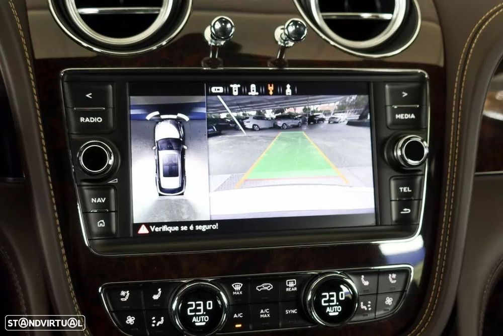 Bentley Bentayga - 19