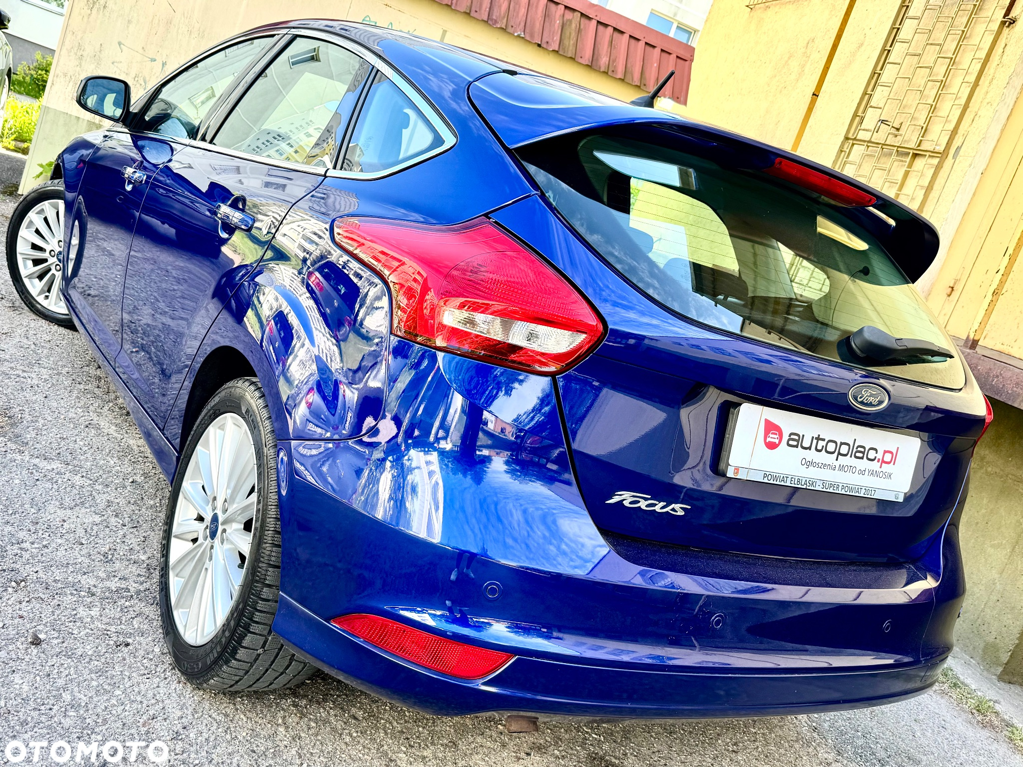 Ford Focus 1.5 EcoBlue Start-Stopp-System COOL&CONNECT DESIGN - 3