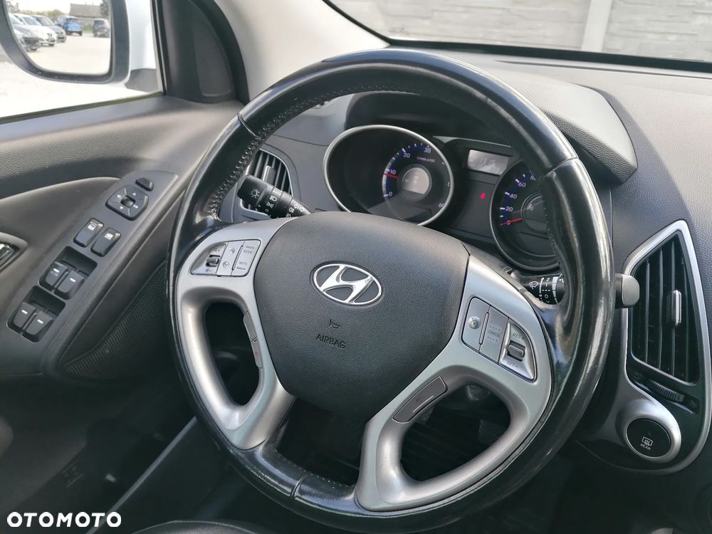 Hyundai ix35 2.0 CRDi 4WD Premium - 15