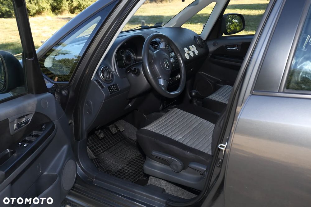 Suzuki SX4 - 6
