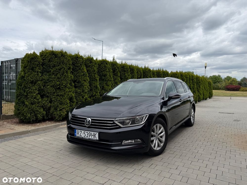 Volkswagen Passat 2.0 TDI (BlueMotion Technology) DSG Comfortline - 1