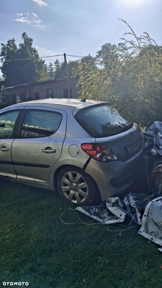 Peugeot 207 1.6 HDi Sporty - 5