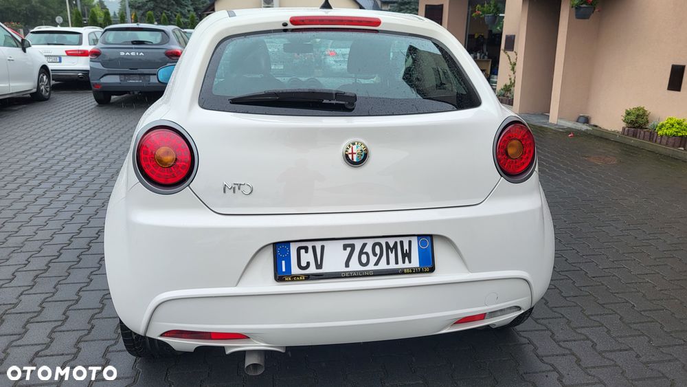 Alfa Romeo Mito 1.4 8V - 4