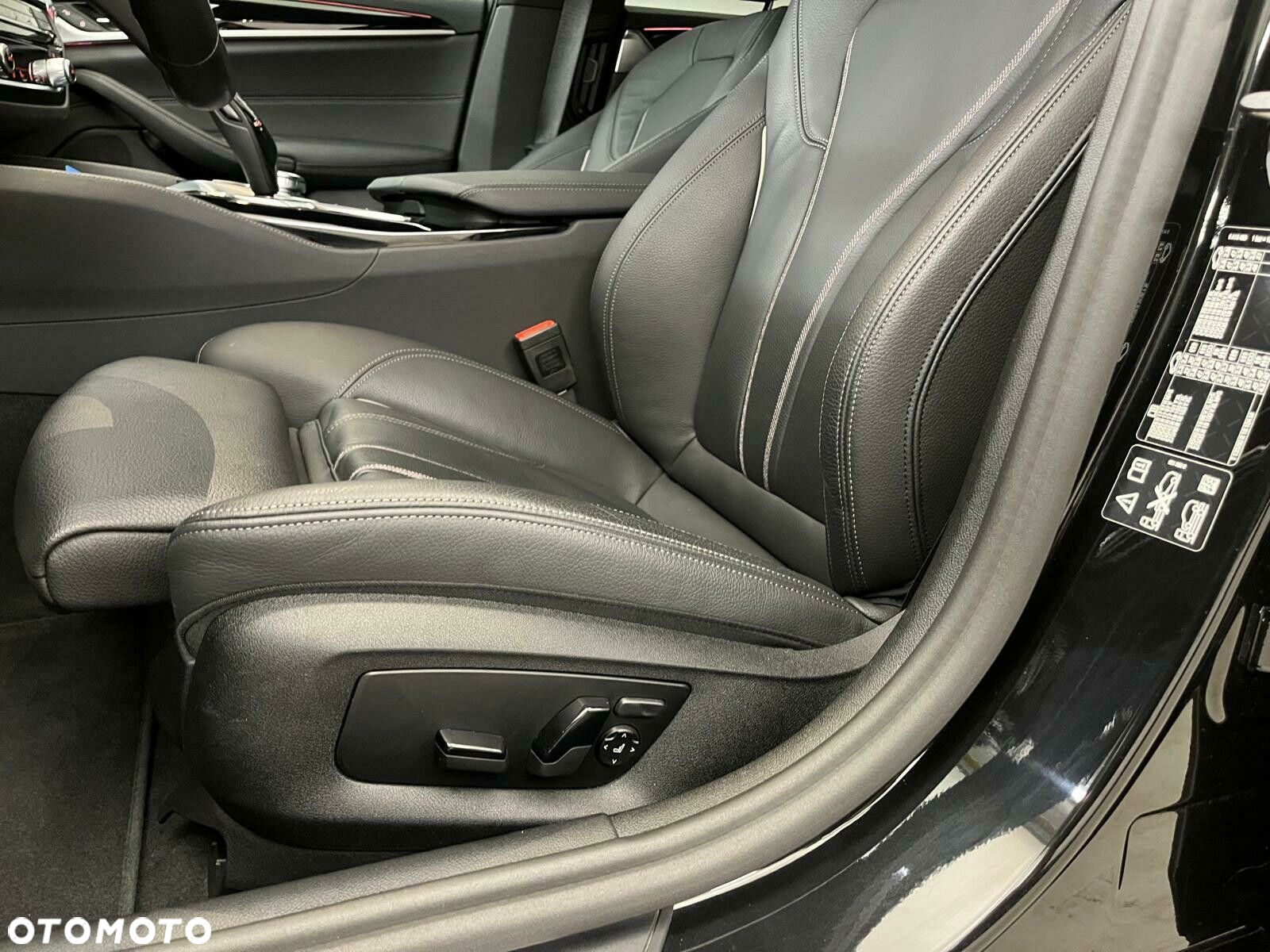 BMW Seria 5 - 21