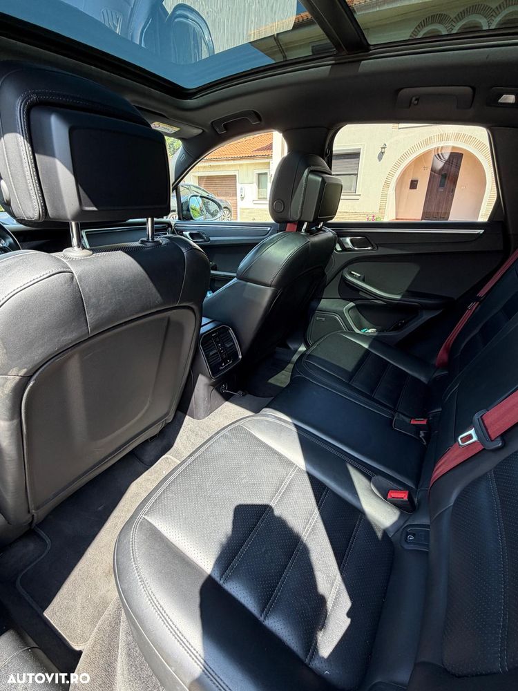 Porsche Macan - 7