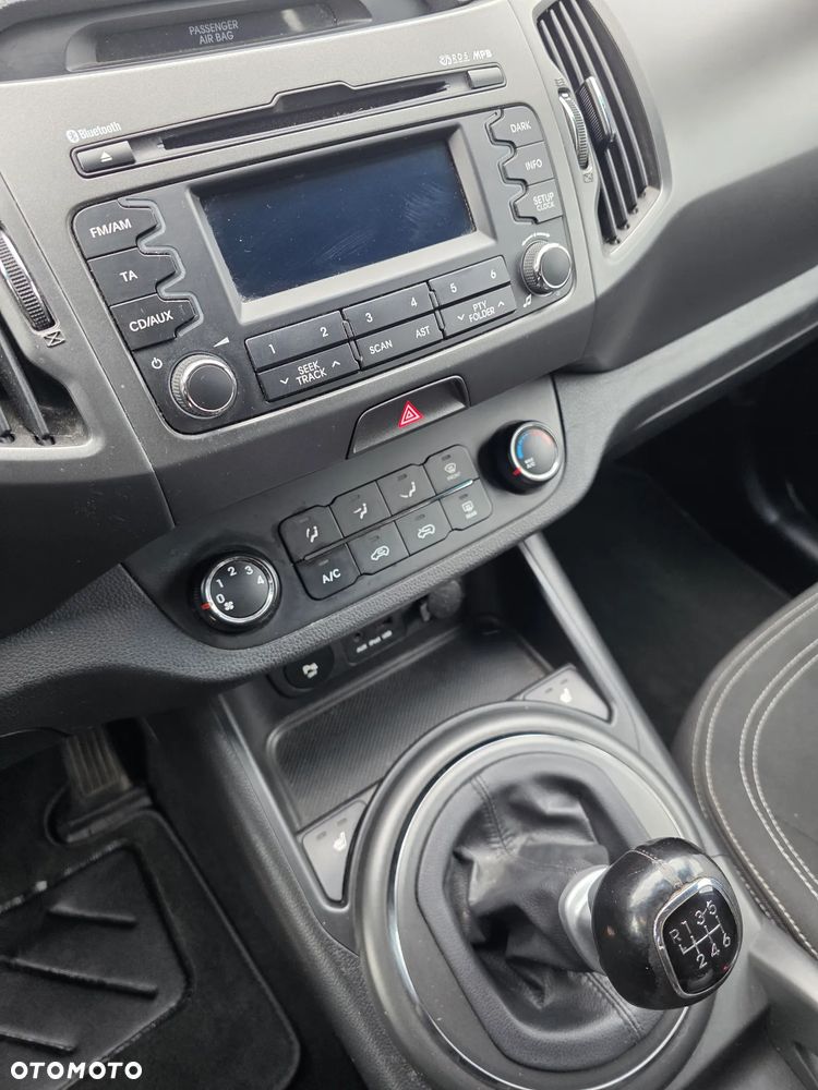 Kia Sportage 1.7 CRDI 2WD Attract - 29