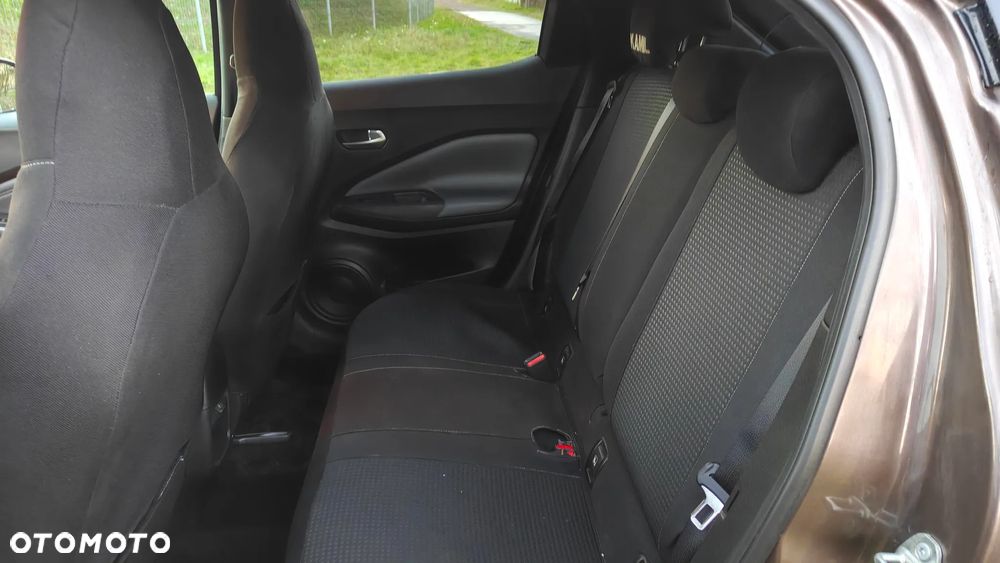 Nissan Juke 1.0 DIG-T N-Connecta DCT - 9