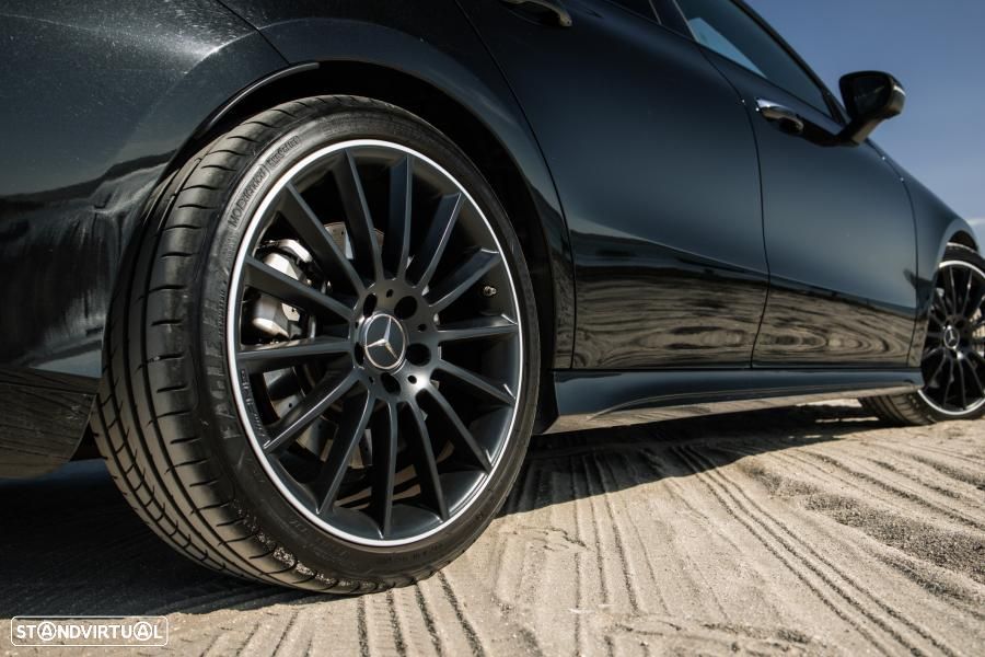 Mercedes-Benz CLA 35 AMG - 16