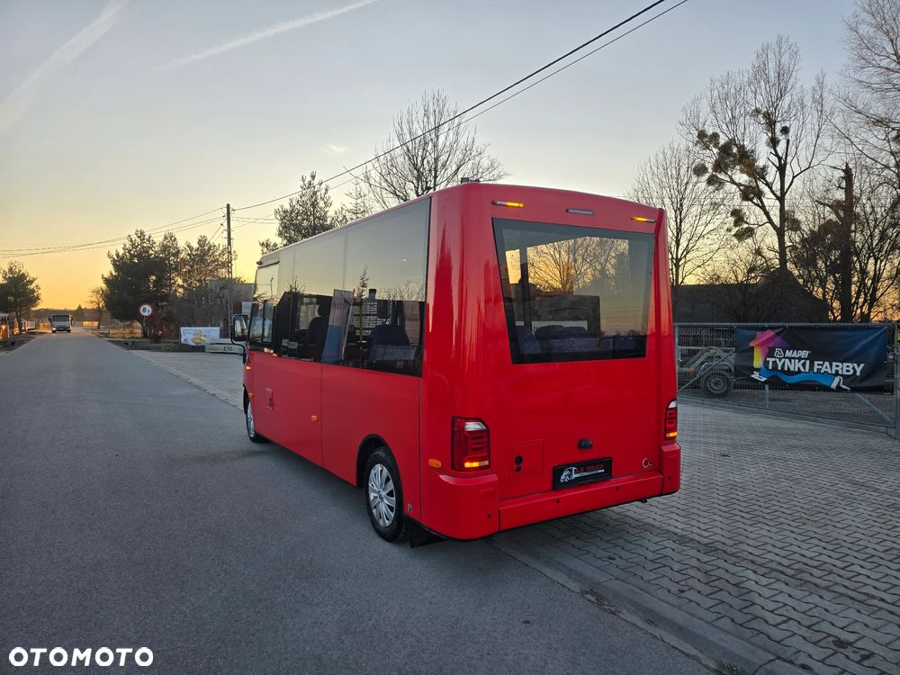 Volkswagen Mikrobus/8+1/Vw T6 /Autobus szkolny - 5