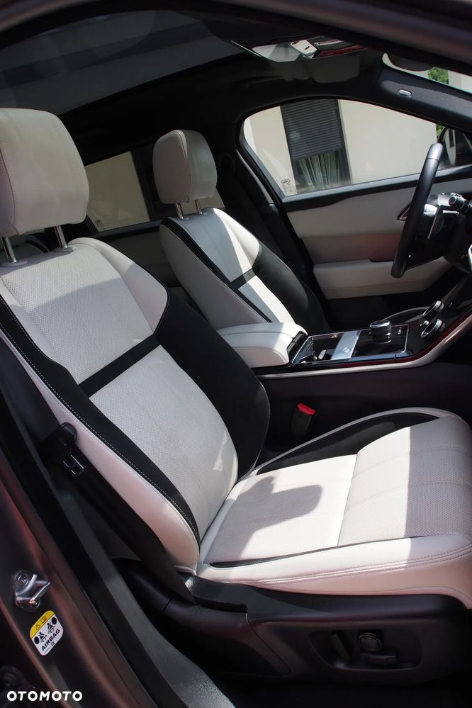 Land Rover Range Rover Velar 2.0 Si4 GPF R-Dynamic S - 20