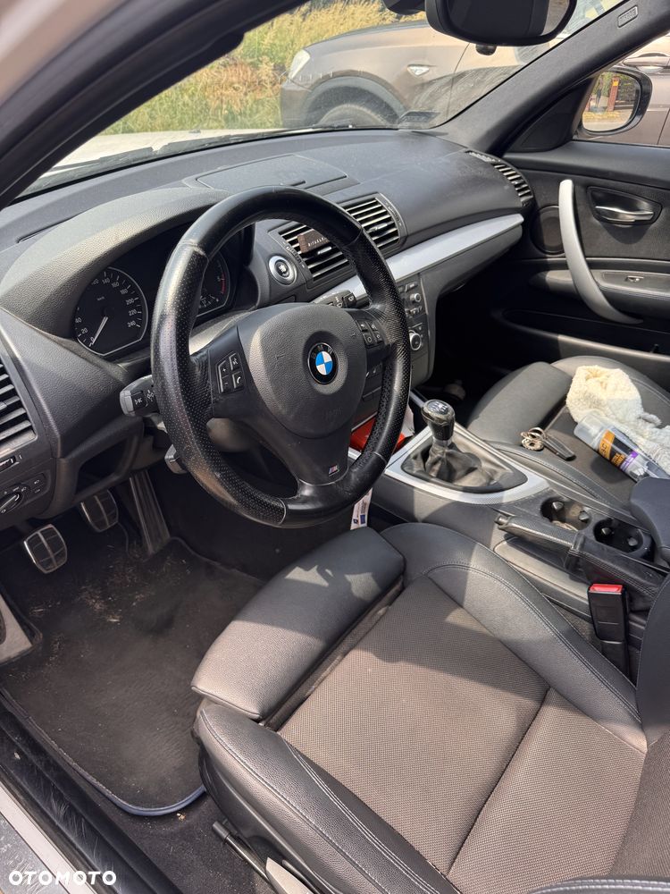 BMW Seria 1 116d - 17
