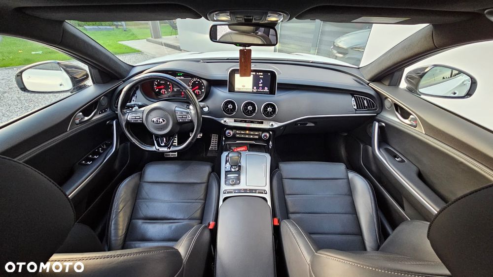 Kia Stinger 3.3 T-GDI AWD GT - 21