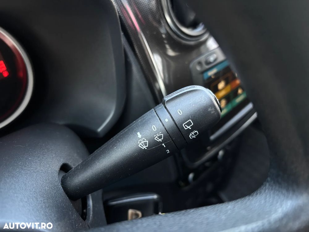 Dacia Logan 1.5 Blue dCi Laureate - 17