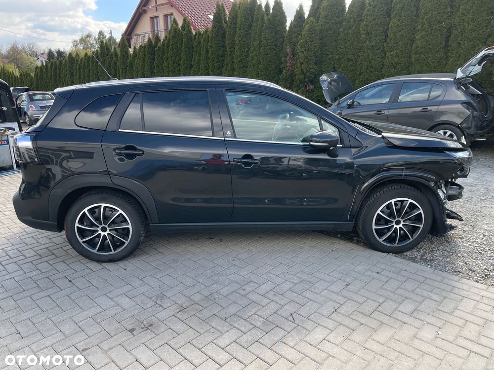 Suzuki S-Cross - 2