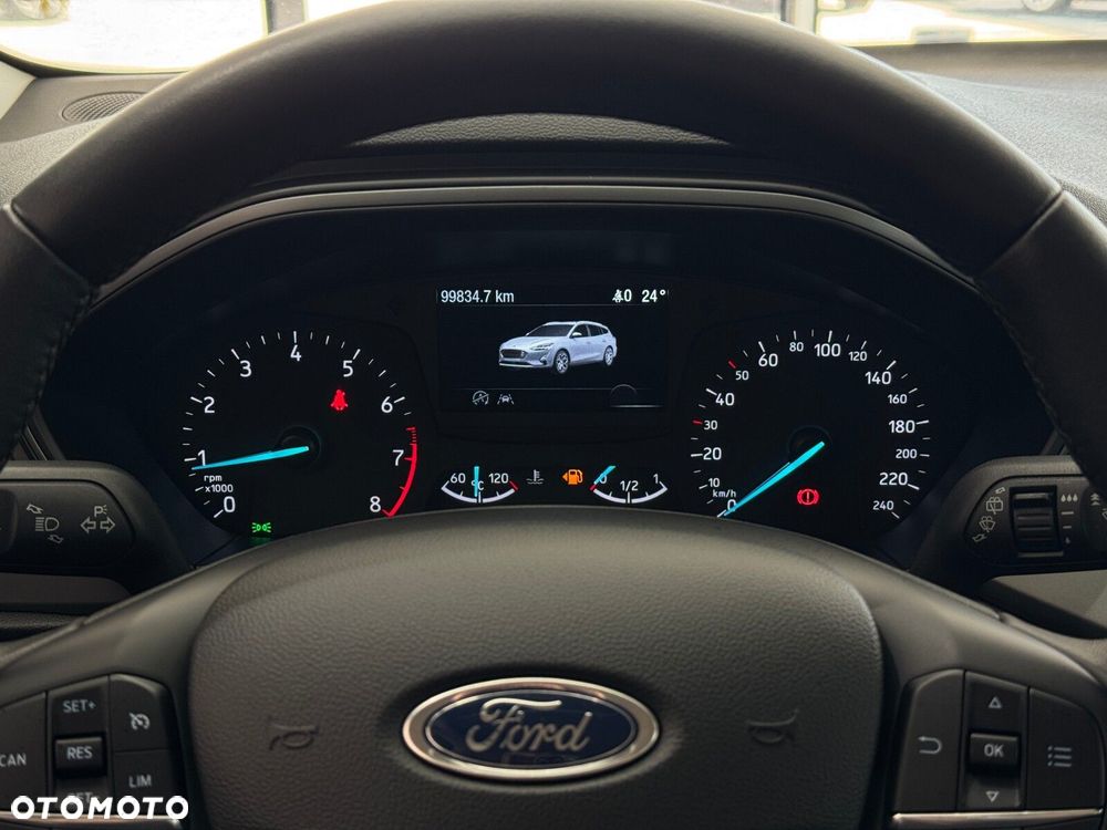 Ford Focus 1.0 EcoBoost Trend - 16