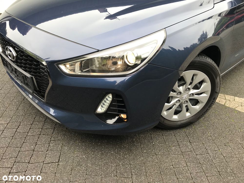 Hyundai i30 1.4 Passion Plus - 20