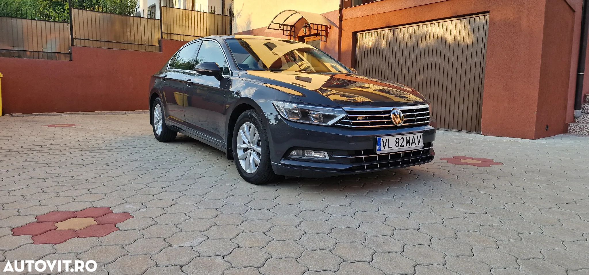 Volkswagen Passat 2.0 TDI Comfortline - 1