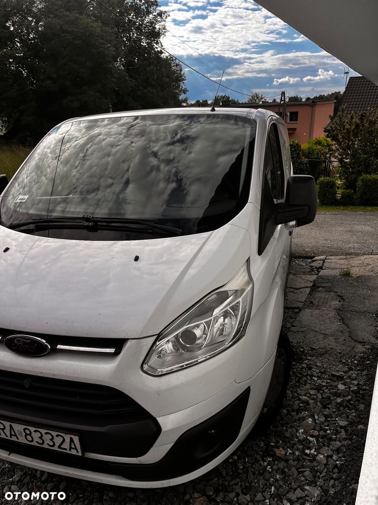 Ford TRANSIT CUSTOM - 2