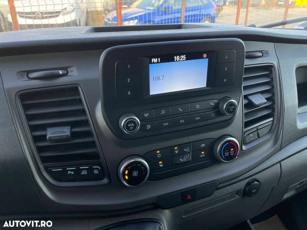 Ford Transit - 14