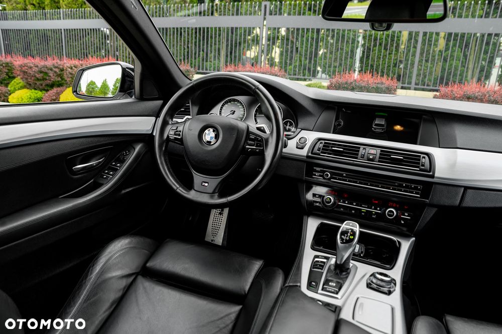 BMW Seria 5 520d - 27