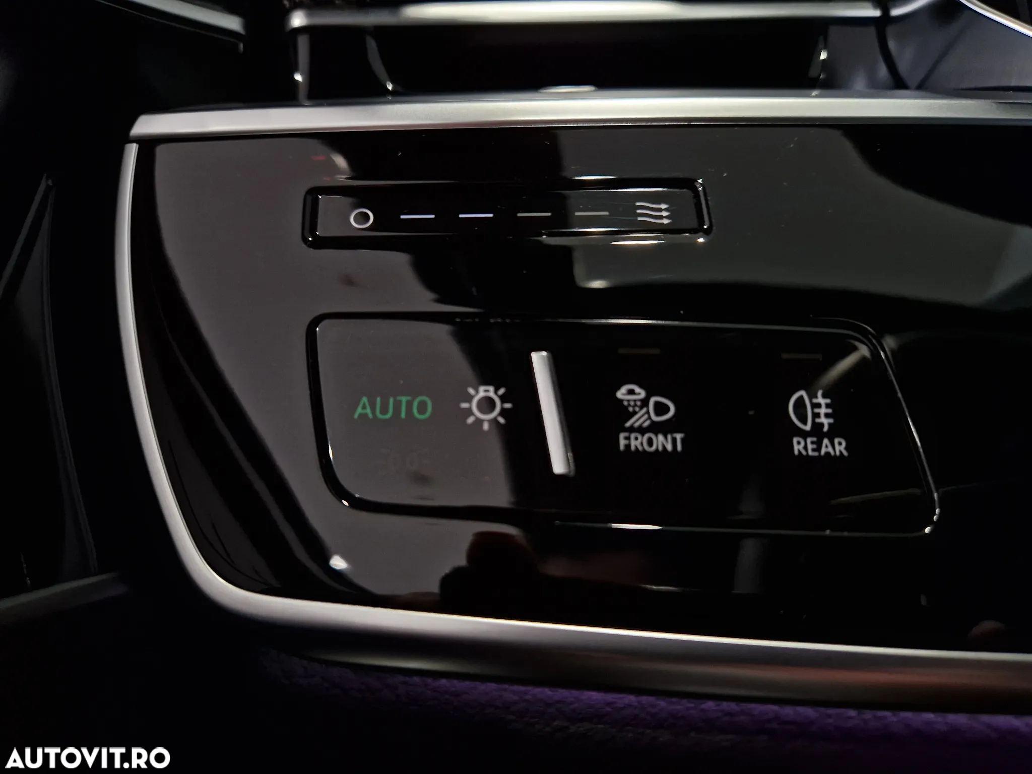 Audi S8 PI quattro Tiptronic MHEV - 21