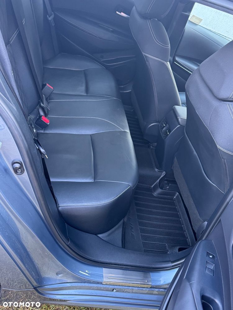 Toyota Corolla 1.6 Executive - 7