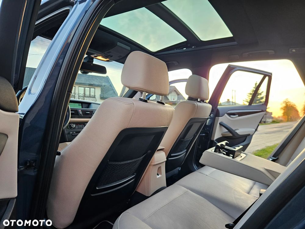 BMW X1 xDrive28i xLine - 24