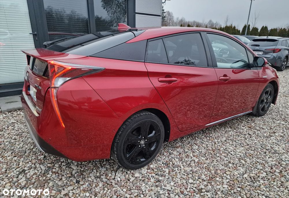 Toyota Prius Hybrid Executive - 6