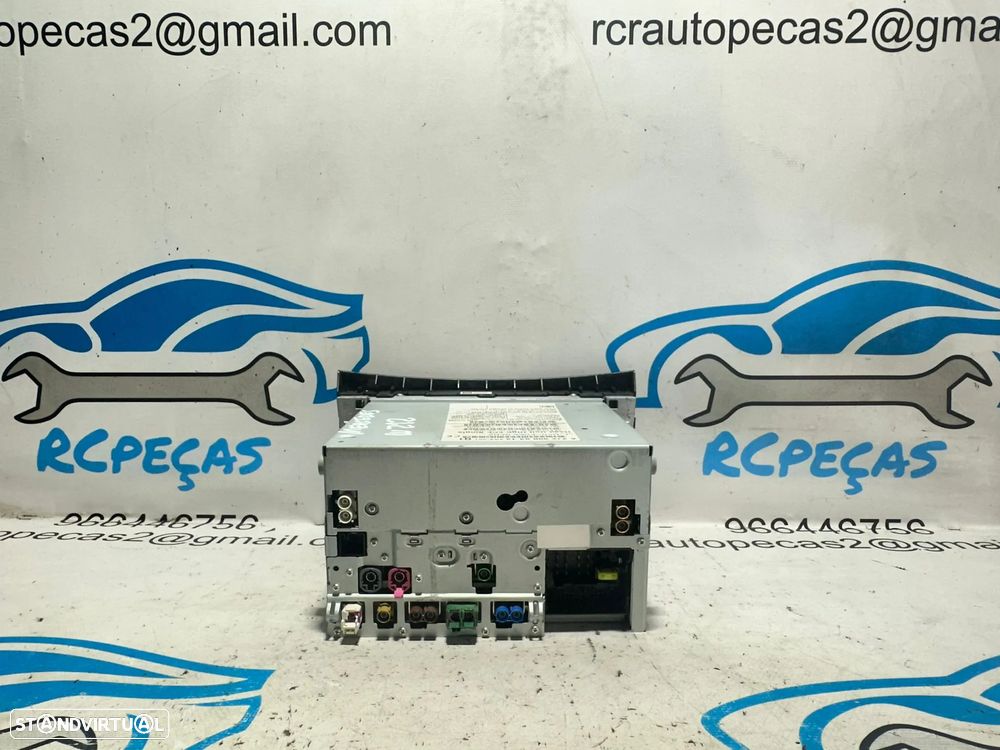 .Auto Radio Original Mercedes Benz W212 Classe E Head Unit High ECE Single 2009 - 2016 - 4