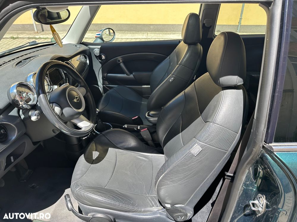 Mini Cooper Cabrio - 7