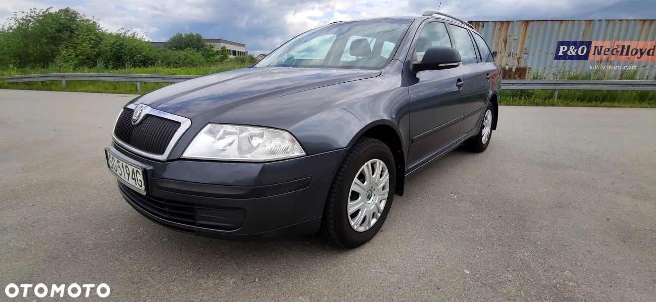 Skoda Octavia 1.6 Active - 1