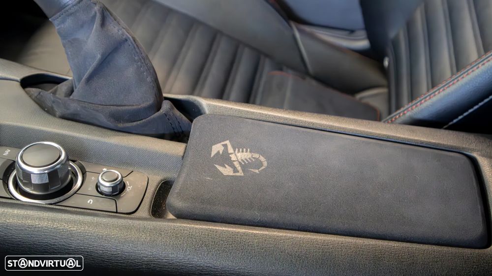 Abarth 124 Spider - 12