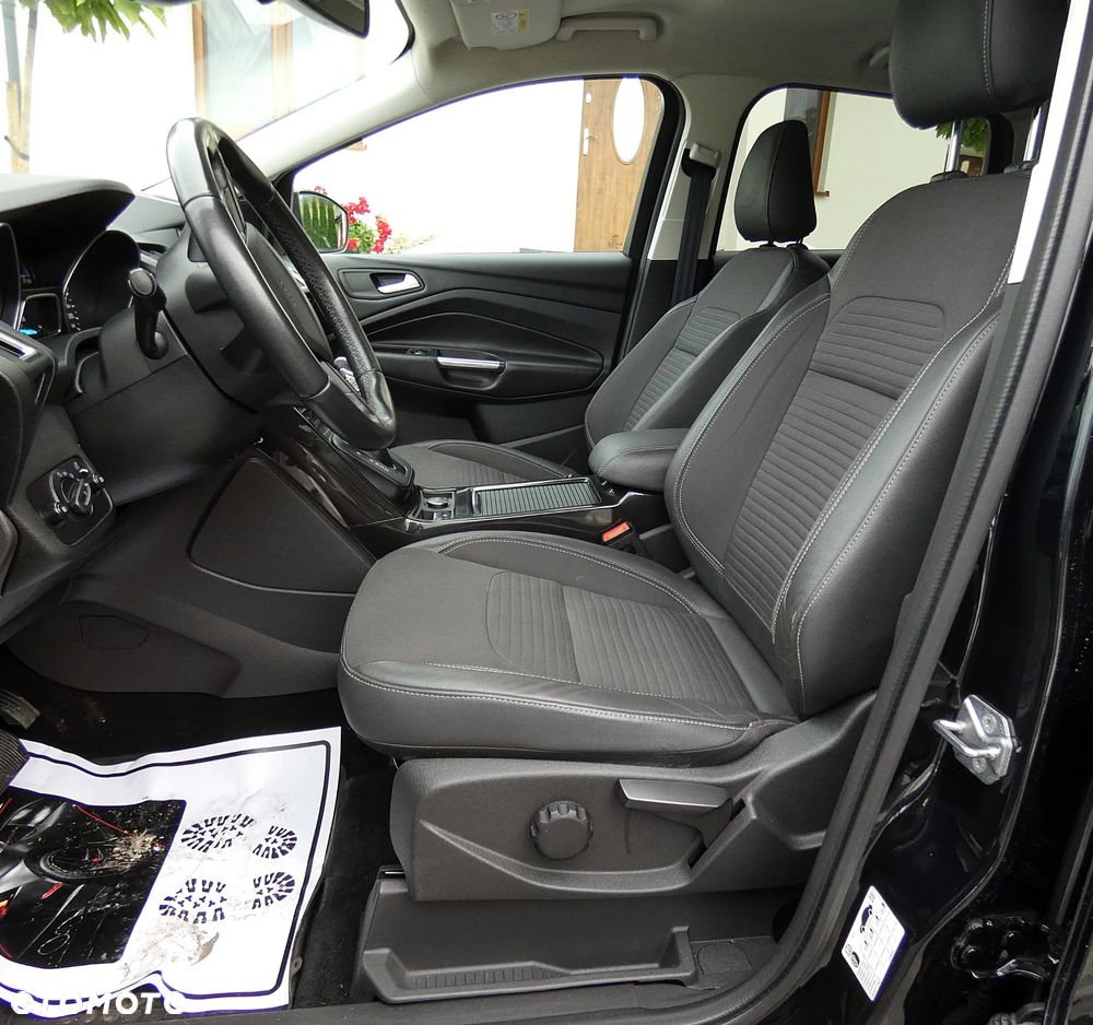 Ford Kuga 2.0 TDCi AWD Titanium - 19