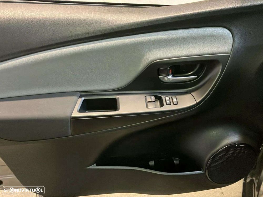 Toyota Yaris - 22