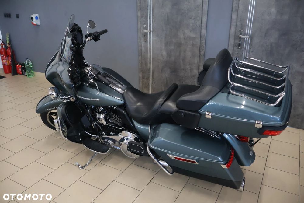 Harley-Davidson Touring Electra Glide - 14