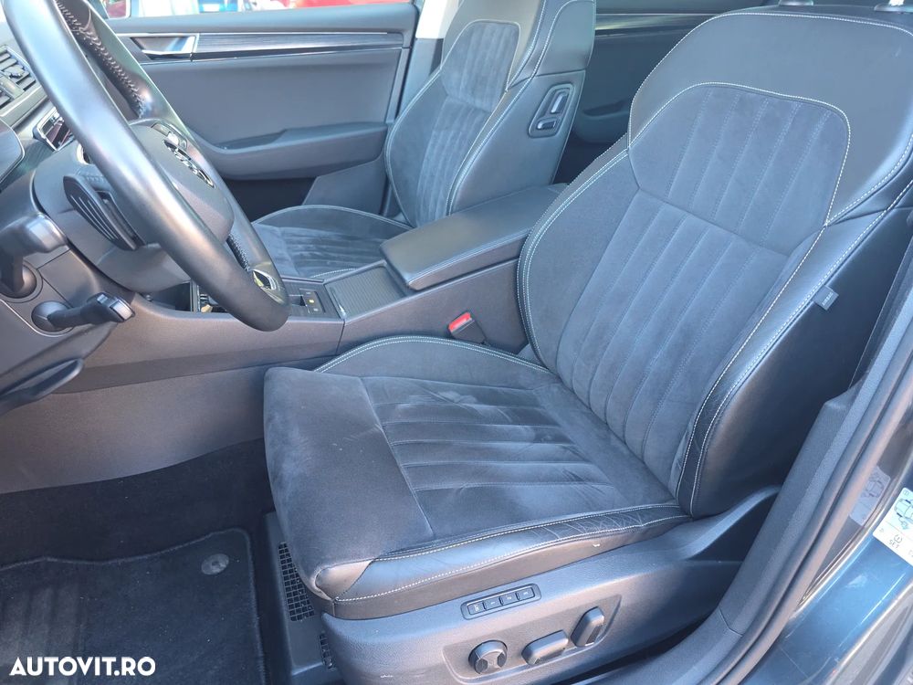Skoda Superb 2.0 TDI DSG Premium Edition - 12